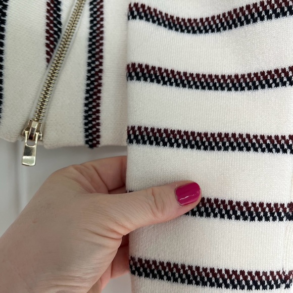 Maje Matina Jacquard Wool Blend Knit Boxy Striped Turtleneck in Ecru Size Small - Picture 4 of 14